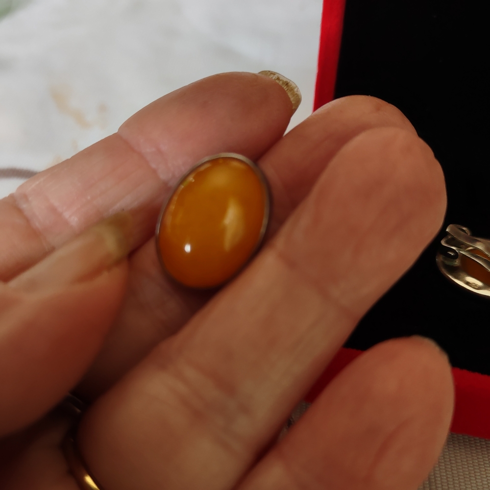 vintage Egg Yolk Baltic Amber Earrings - Sterling Silver - Clip-on - Picture 6 of 16